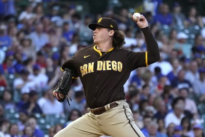 Padres activate RHP Mike Clevinger from IL