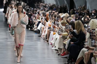 Newsflash: Paris Fashion Week To Overlap with Milan Fashion Week