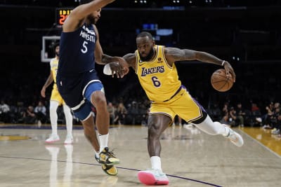 LeBron James Pays Tribute to Nipsey Hussle Before Lakers vs. Warriors