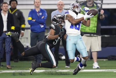 Dallas Cowboys Look To Bump Eagles For NFC East Top Spot 