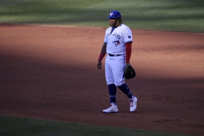 File:Blue Jays manager Charlie Montoyo Washington Nationals vs