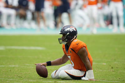 NFL: Seahawks survive Russell Wilson's return, defeat Broncos - Los Angeles  Times