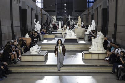 Louis Vuitton: What to remember from the Louis Vuitton fashion show held at  the Musée d'Orsay