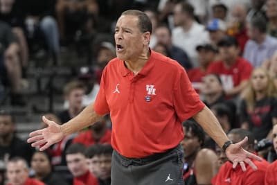 After Elite Eight loss, Sampson vows Houston 'here to stay'