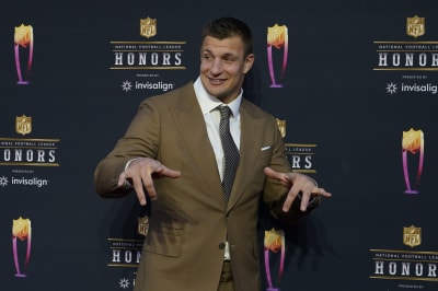 New England Patriots rally behind Rob Gronkowski, edge Pittsburgh Steelers  – The Denver Post