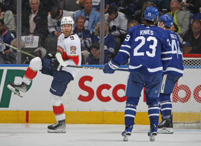 John Tavares scores in OT as Leafs beat Lightning to advance