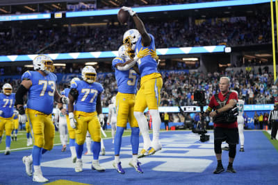 Herbert, short-handed defense lead Chargers past Fins 23-17 - The