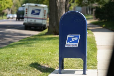 USPS tightens rules on stamped parcels and letters