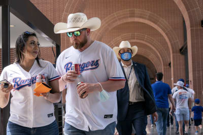 Live 5 News - The Texas Rangers are the first team to approach capacity  with their stadium since the coronavirus shutdown of sports more than a  year ago.