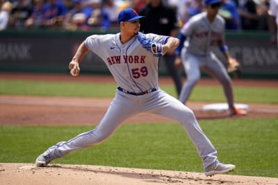 Mets' Carrasco gets violation before throwing his 1st pitch