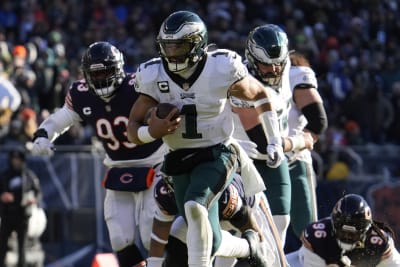 Hurts, Brown power unbeaten Eagles past Steelers 35-13 - WHYY