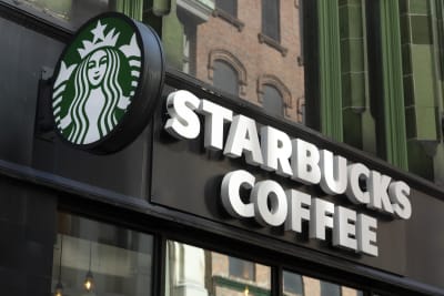 Citing sustainability, Starbucks wants to overhaul its iconic cup. Will  customers go along?