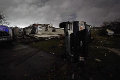 Powerful storm system wallops Texas; tornado watch issued