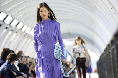 Emma Stone is vacation-ready in chic green top at Louis Vuitton Women's  Resort 2020 fashion show