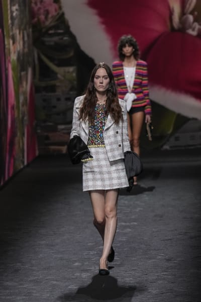 Chanel takes a dip: Viard's spring show brings Paris stalwart down