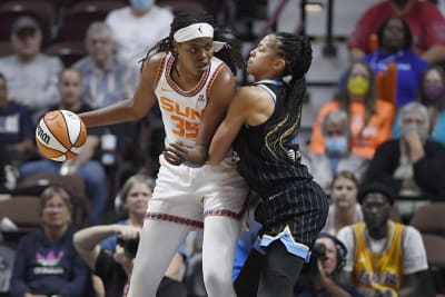 Candace Parker makes WNBA history as Chicago Sky beat Connecticut Sun