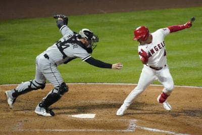 Angels rally to defeat White Sox on Opening Day
