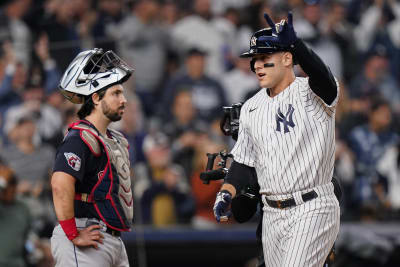 Yankees beat Mets 8-7 in Subway Series showdown