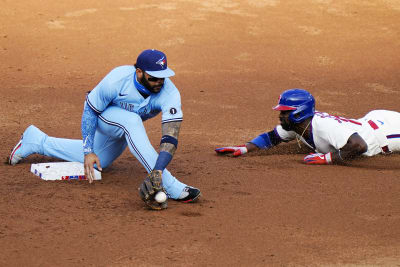 Blue Jays pull off stunning 7-run rally to complete doubleheader sweep of  Phillies