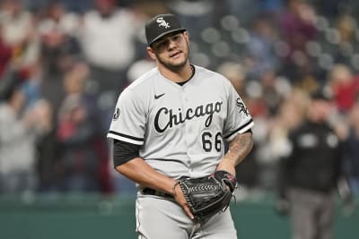 White Sox clinch AL Central with victory over Indians - West