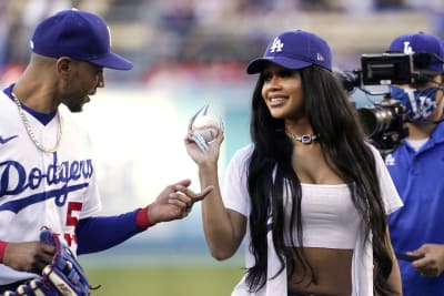 Los Angeles Dodgers on X: ICY. Thanks for stopping by, @Saweetie