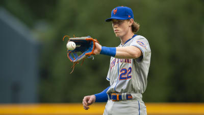 Top prospect Baty homers for Mets in 1st big league at-bat