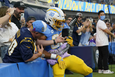 Chargers News: LA's Pro-Bowl OL Chosen as Bolts Non-QB MVP for