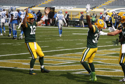 Jones' big day helps Packers beat Lions 42-21 in home opener