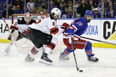 Hamilton scores in OT, Devils beat Rangers 2-1 in Game 3