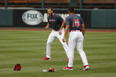 Cardinals' Jordan Hicks opts out of playing due to health concerns