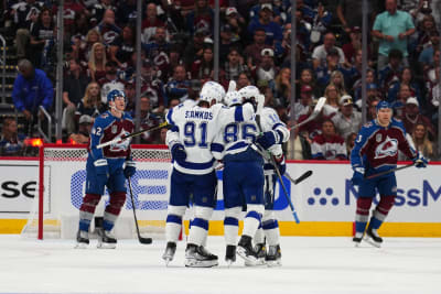 Avalanche Player Gets His Kids Loads of Ice Cream in Stanley Cup