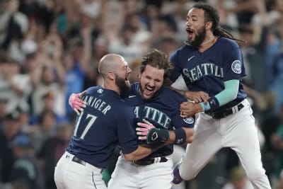 Castillo, Kelenic lead Mariners to 1-0 win over Rockies