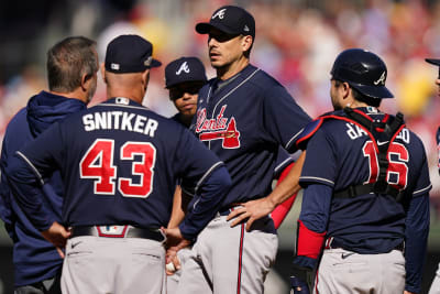 Braves' Charlie Morton Breaks Leg During World Series, But Still Pitches!