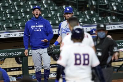 Dodgers Injury Update: Joe Kelly Throwing Bullpen Session 