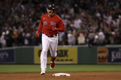 Kyle Schwarber belts 430-foot grand slam, Boston Red Sox beat Astros to  take 2-1 lead in ALCS 