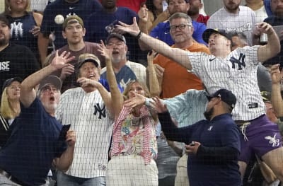 New York Yankees face Texas Rangers