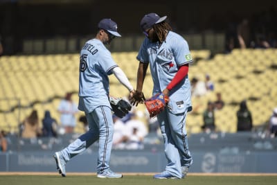 Blue Jays rout Dodgers 8-1, take 2 of 3 from LA