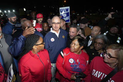 UAW on strike as contracts expire with Big Three automakers