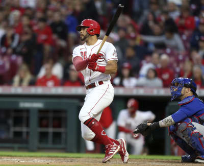 Arizona's Pham robbed of homer by fan who stole the ball from Steer