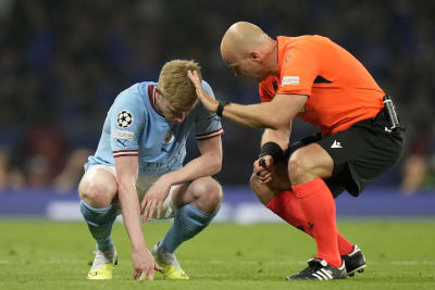De Bruyne again goes off injured in Champions League final but Man City  finds a way without him - The San Diego Union-Tribune