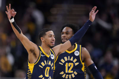 Durant scores 42, Nets torch depleted Pacers 130-113