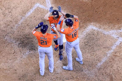 Astros' Jose Altuve hits 3 homers in 3 innings vs Rangers