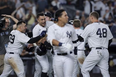 Yankees' Jose Trevino steals show again with spectacular slide, homer