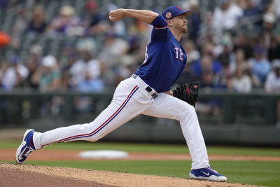 Dominant deGrom pitches surging Mets to 5-2 win over Braves