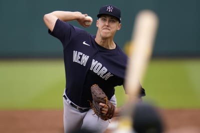 Yankees' Aaron Boone released from hospital after pacemaker