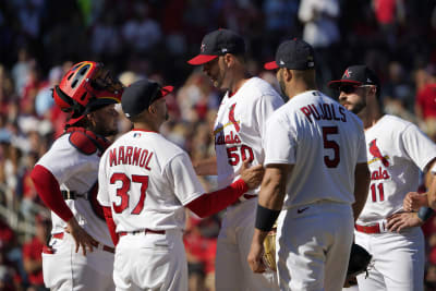 Watch: Albert Pujols, Adam Wainwright, Yadier Molina exit game together