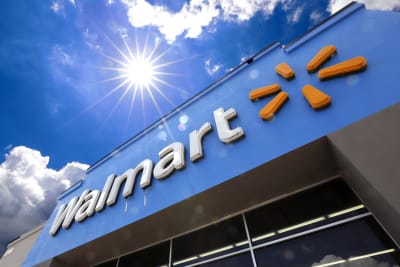 Walmart pulls violent video game displays from its stores, but it will  still sell guns