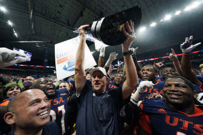 In photos UTSA Roadrunners defeat UAB clinch Conference USA West