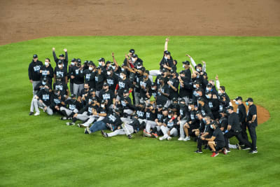 2003 WORLD SERIES GAME 5 Yankees at Marlins 