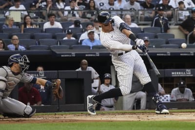 Aaron Judge joins Yankees BP as he rehabs toe injury